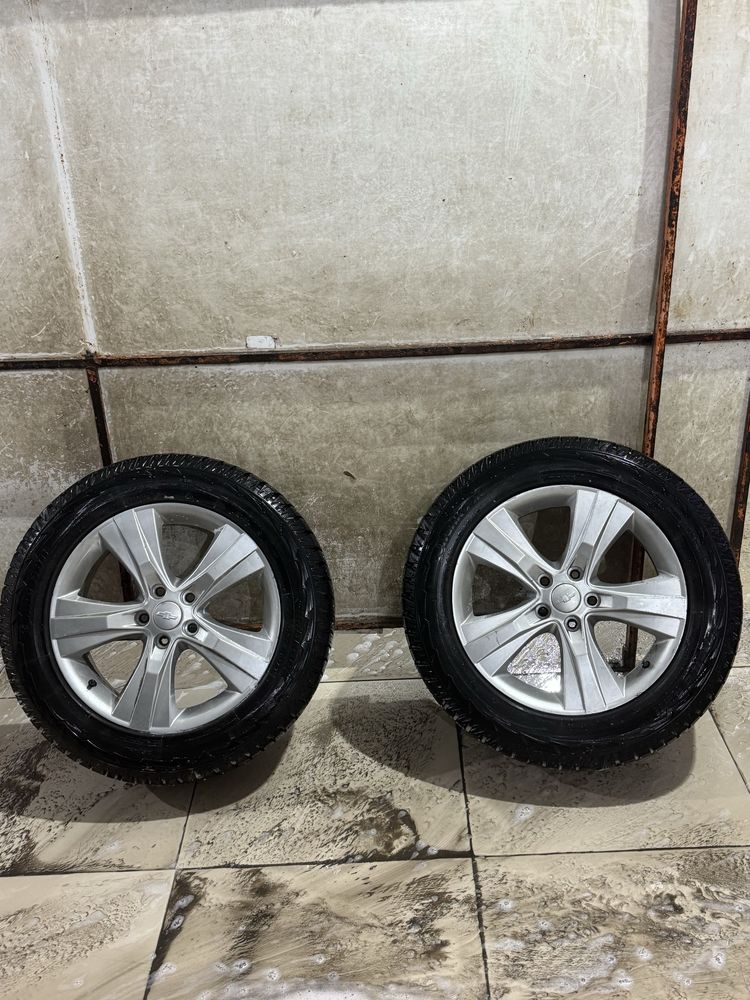 Продам диски с резиной 235/60/18