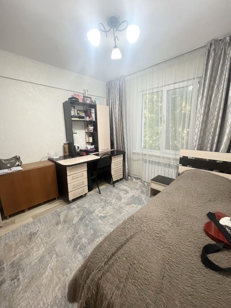 Продам 3 комнатную квартиру по ул Льва Толстого