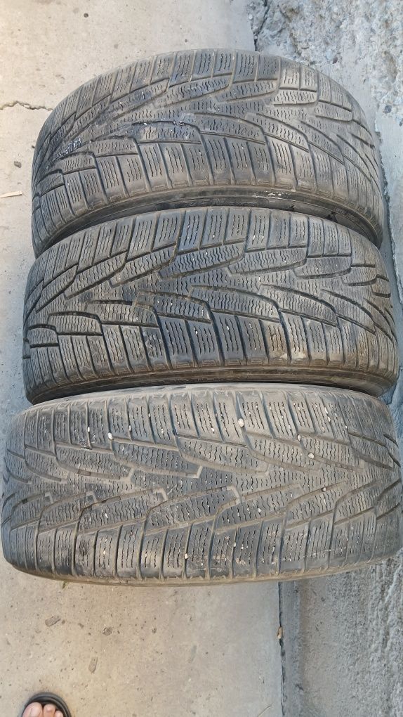 Продам шины 225/45/17