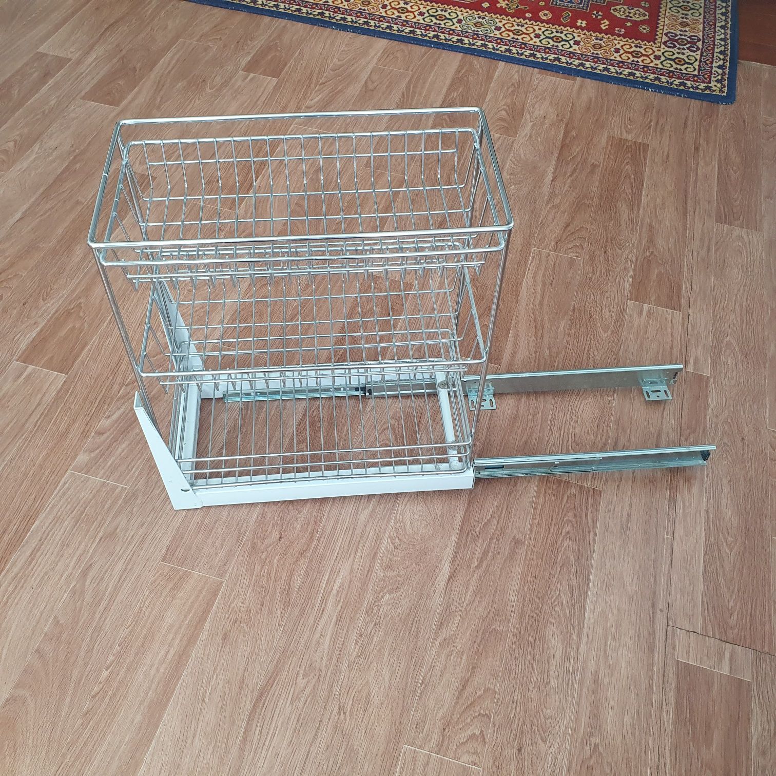 Полка кухонная выдвижная, 3 уровня