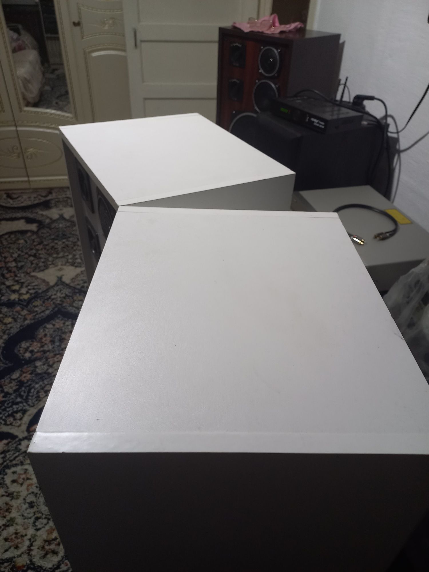 Акустика с 90 в новых корпусах