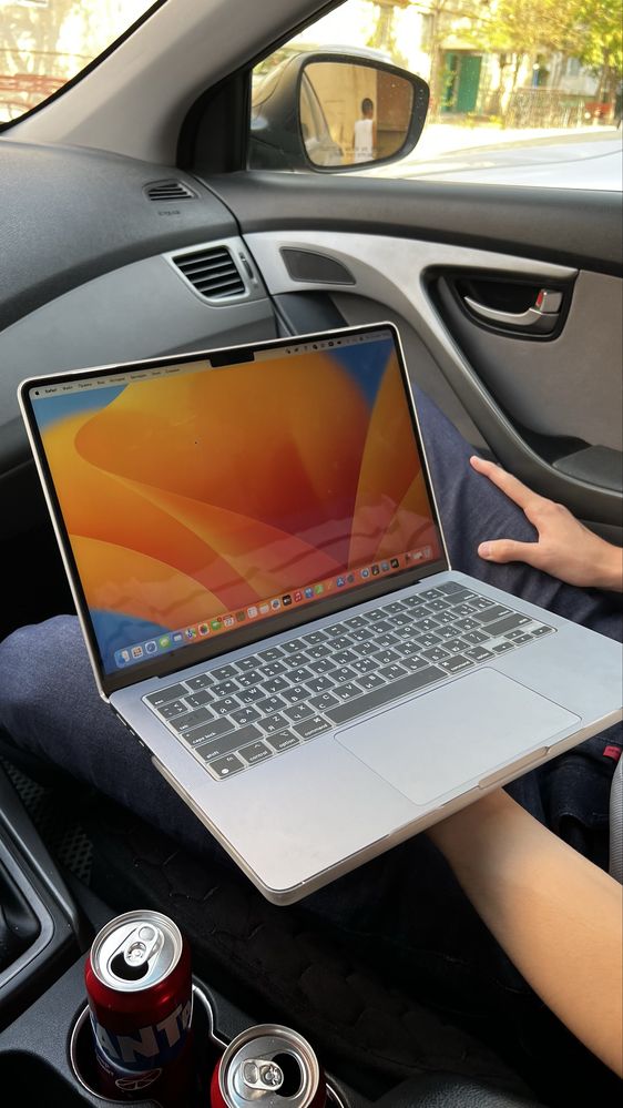 Macbook pro 14 в идеальном состояний