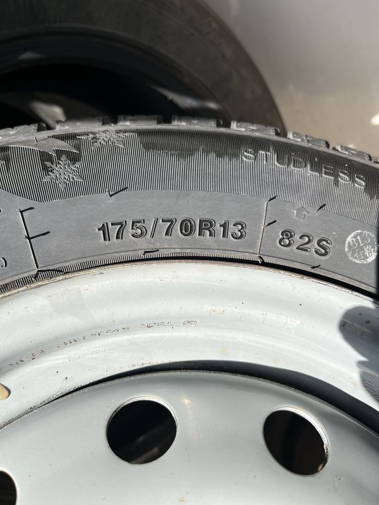 Продам шины с дисками