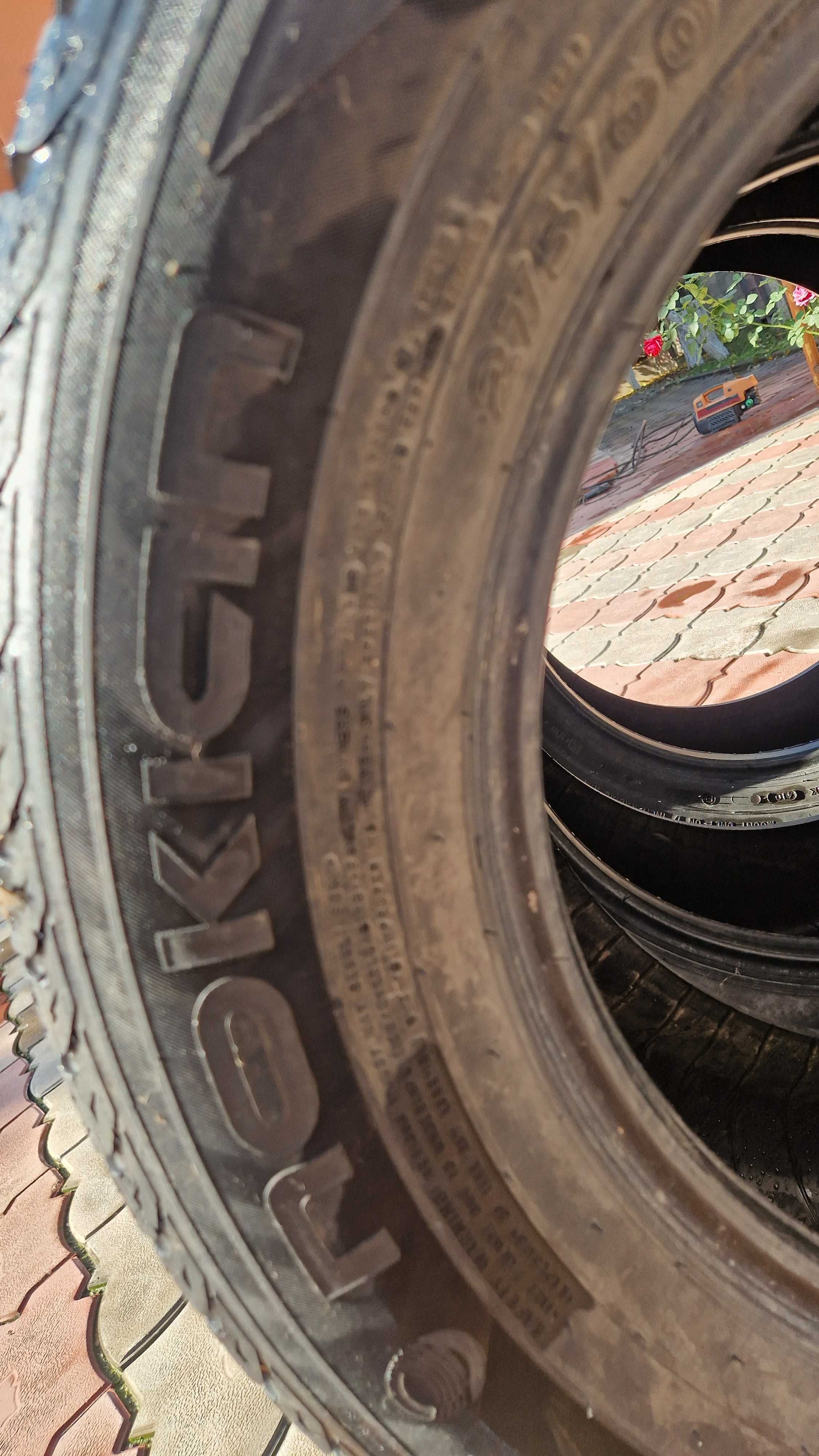 Зимние резины NOKIAN 3-шт Липучка,один в подарок