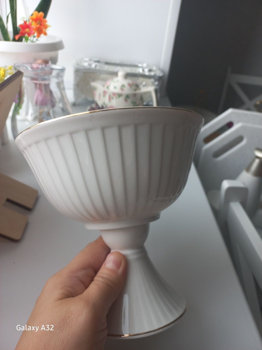 Конфетницы продам