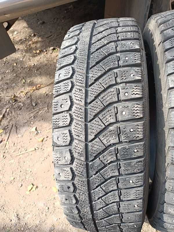 Шины 185/65 R15 - "Viatti Brina Nordico" (Россия), зимние.