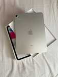 Apple iPad 10.9 дюймов