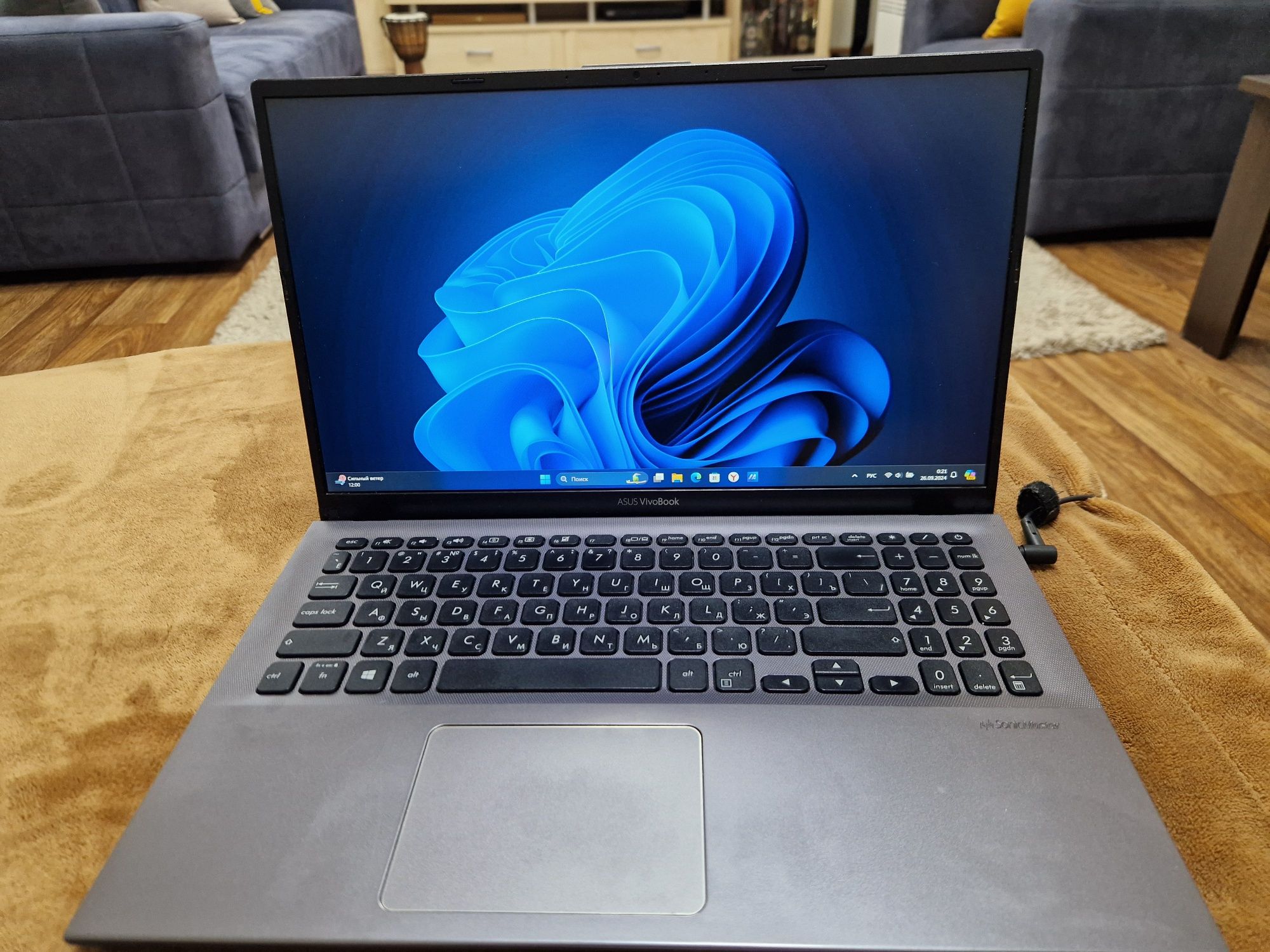 Asus Vivobook X512D
