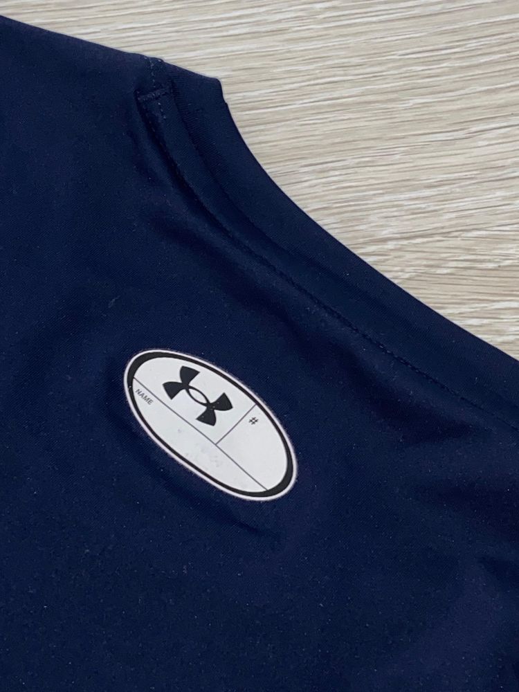 Продам рашгард Under Armour