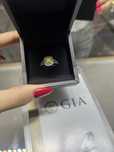 Продам кольуо с желтым бриллиантом с сертификатом Gia