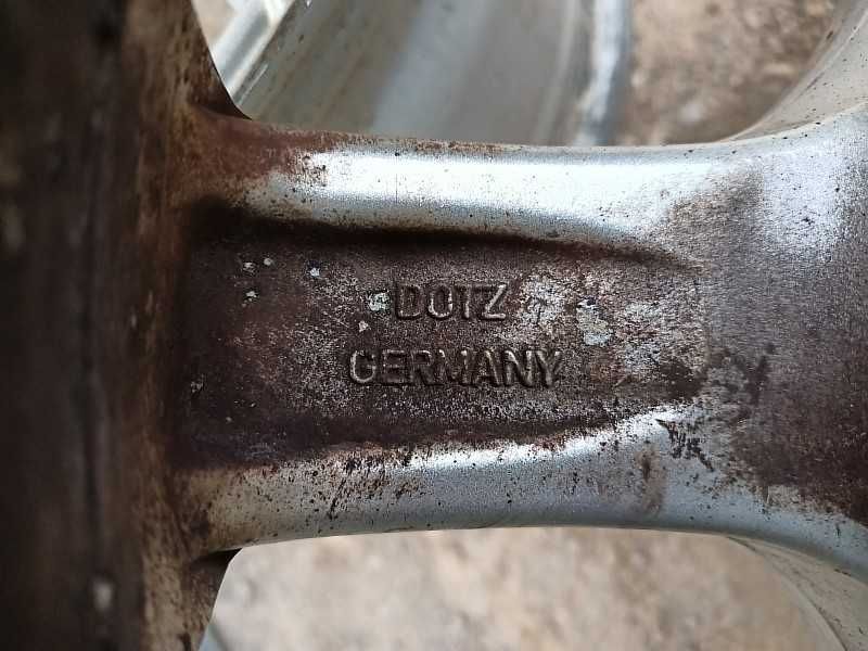 Продам оригинальные легкосплавные диски "Dotz" на автомашину Kia