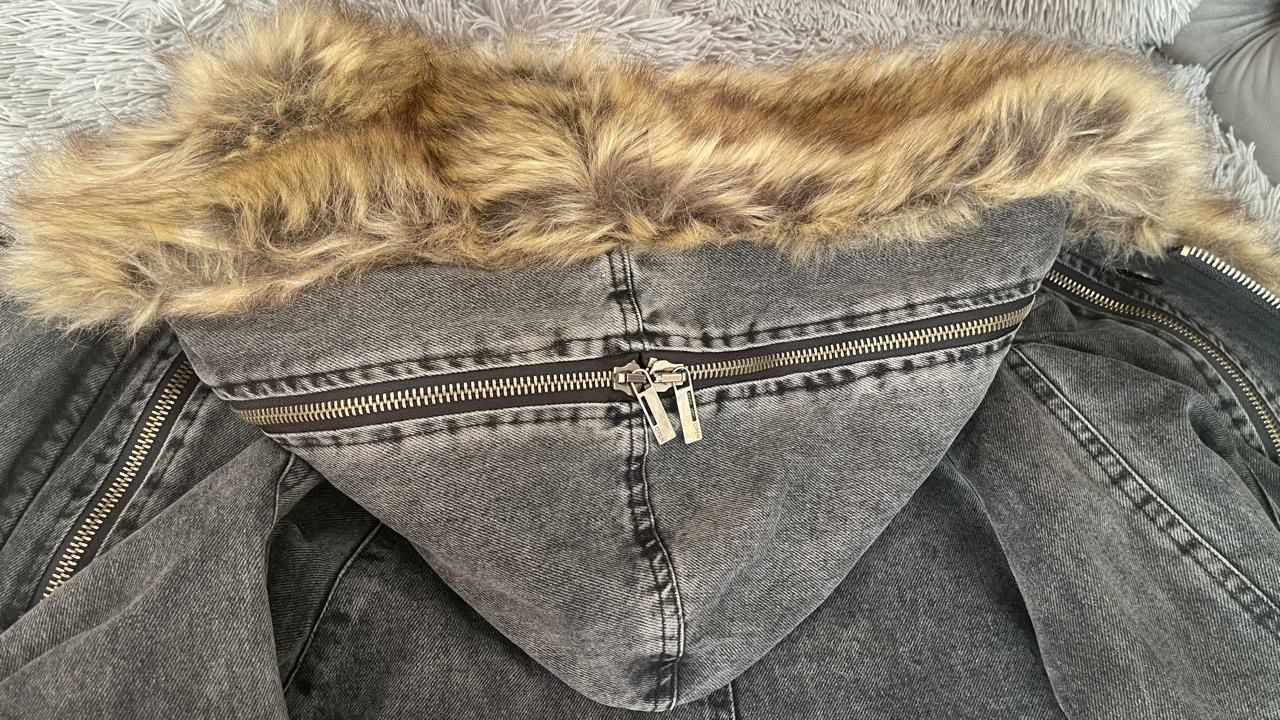 Продам Джинцовую куртку парку