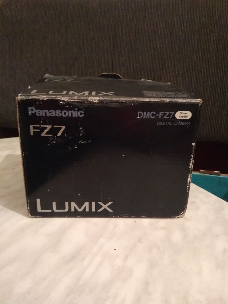 Фотоаппарат Panasonic Lumix FZ7