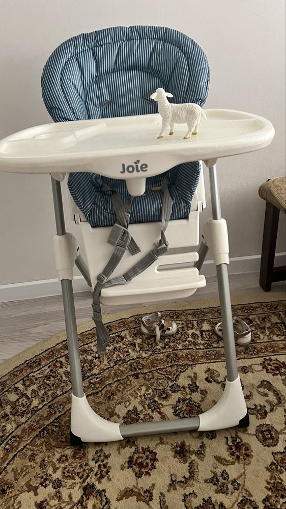 Стульчик для кормления Joie