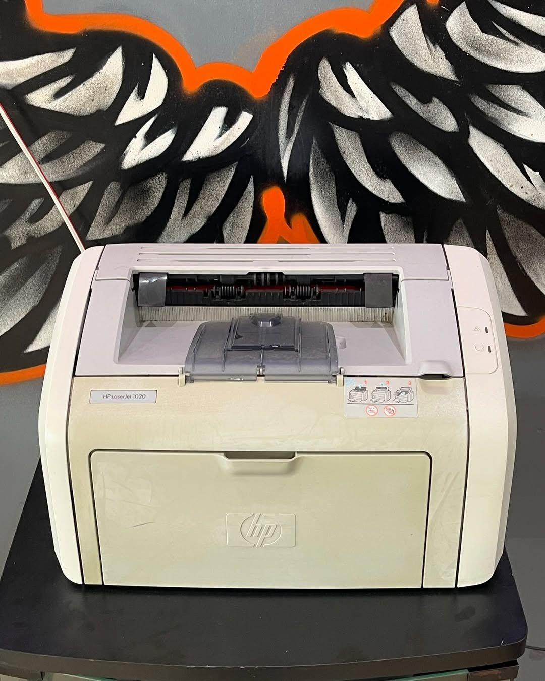 Принтер HP LaserJet P1020