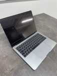 Macbook Pro 2017 в идеальном состоянии