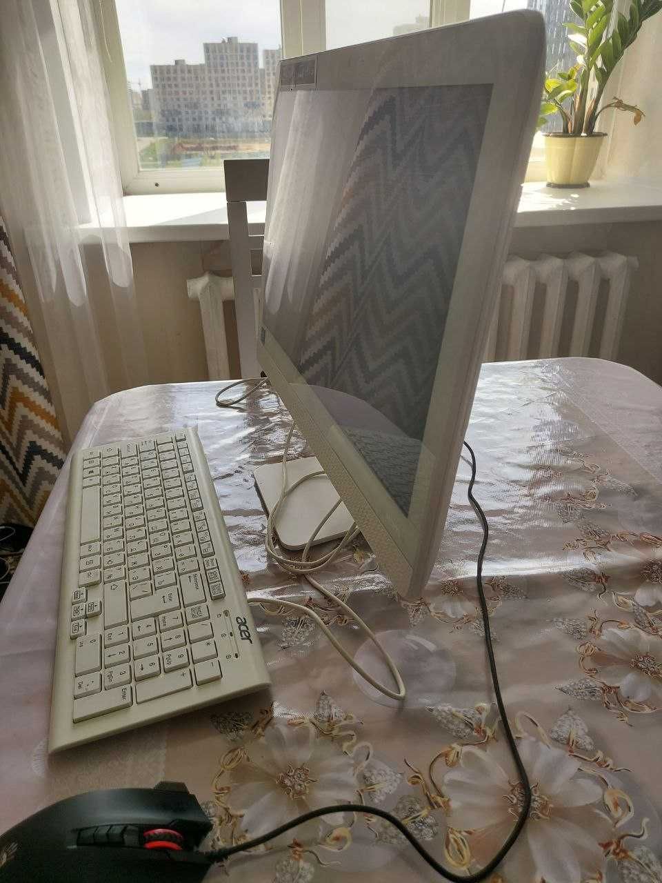 Моноблок Acer Aspire C20-720