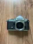 Фотоаппарат Nikon F2 и объектив Medical-Nikkor 200mm