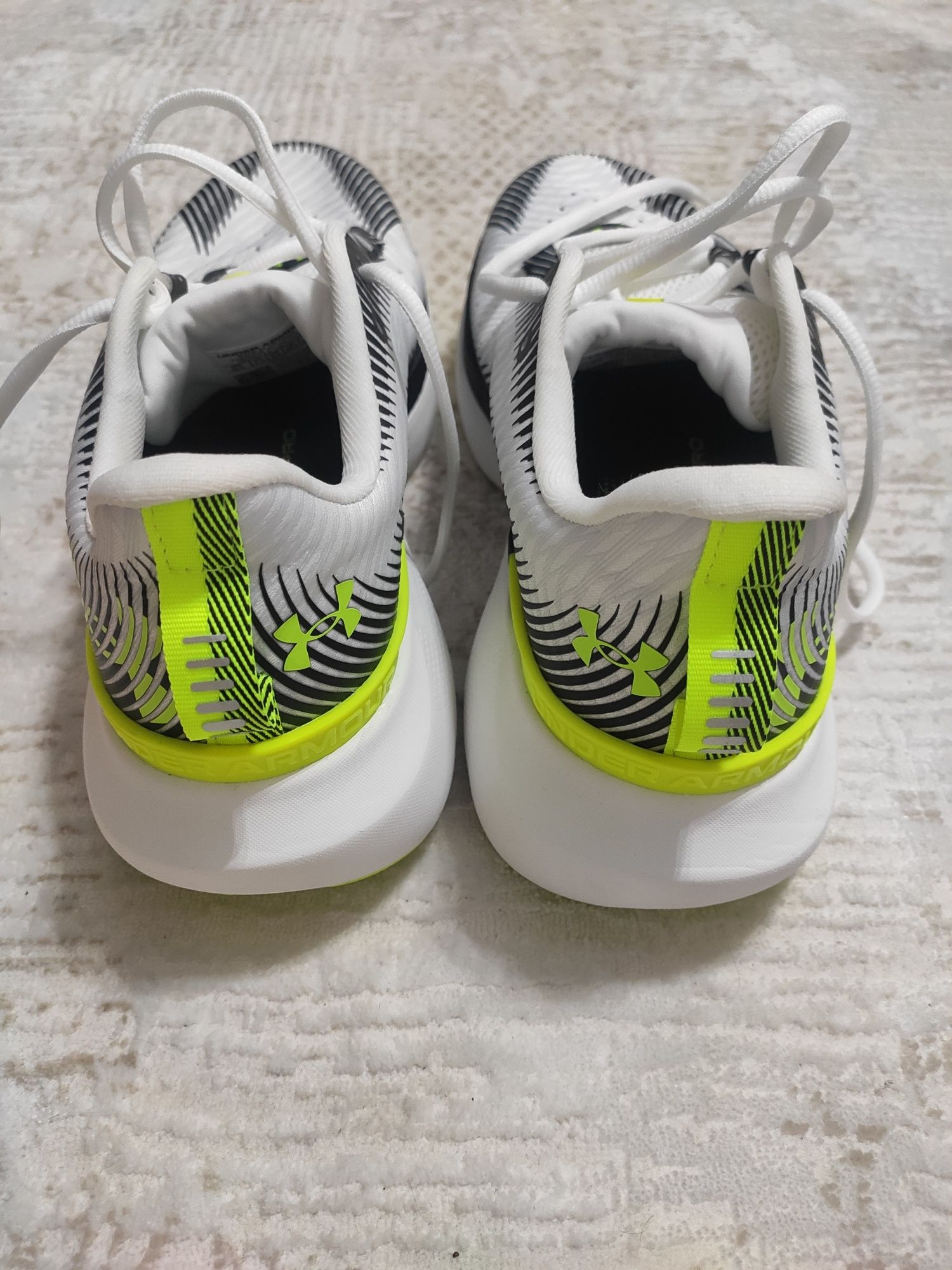 Продам under armour