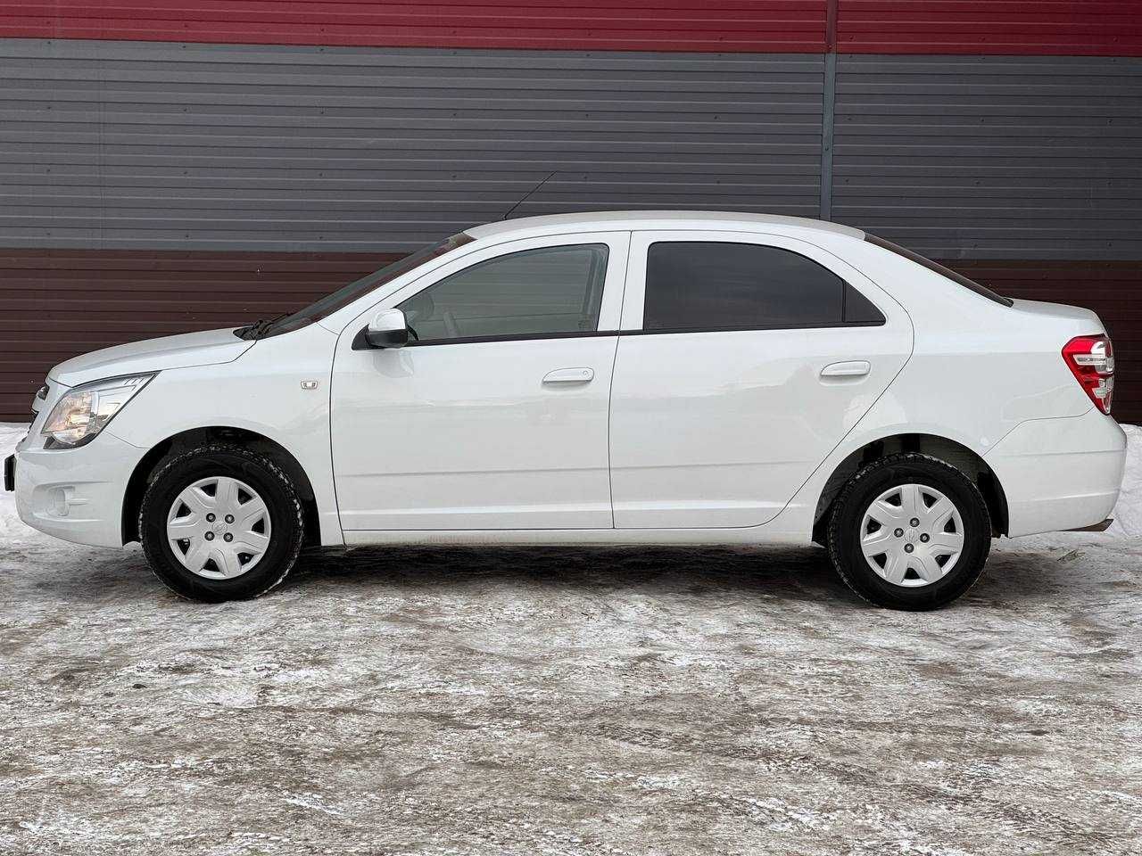Chevrolet Cobalt  БЕЗ ВОДИТЕЛЯ. Прокат авто. Аренда авто. Прокат машин
