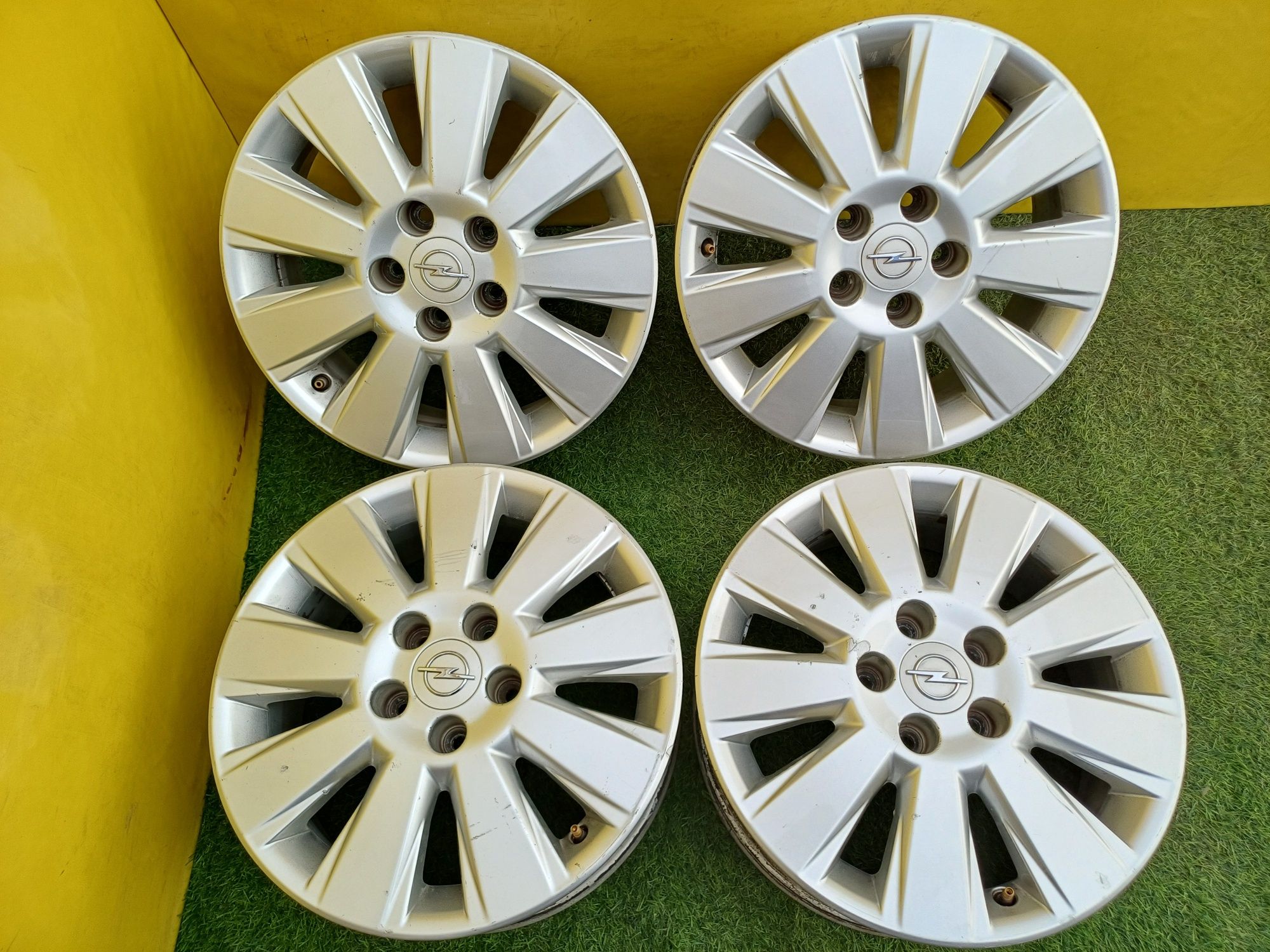 Диски R16 5x110 на Opel