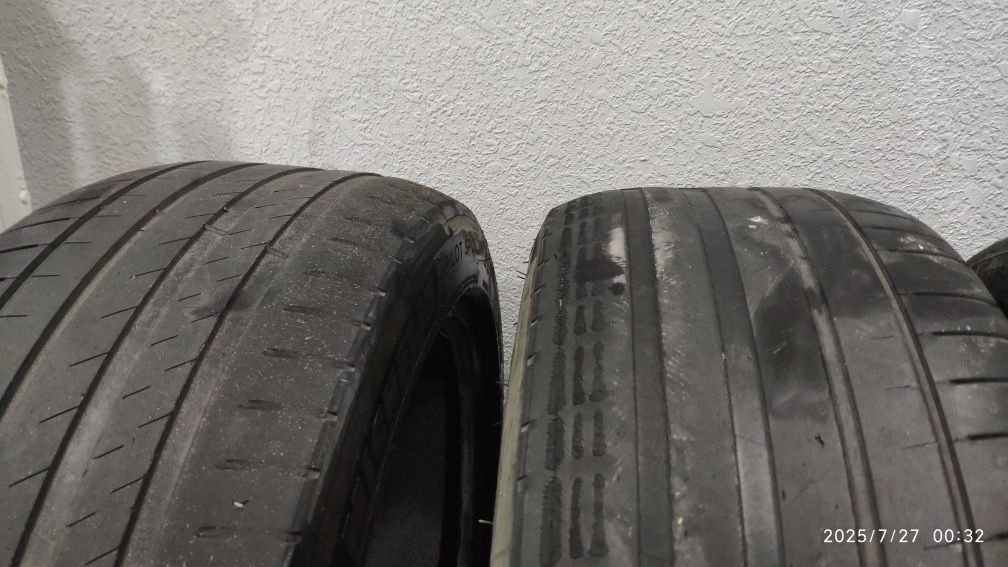 Комплект летних шин Michelin 235/45 R18