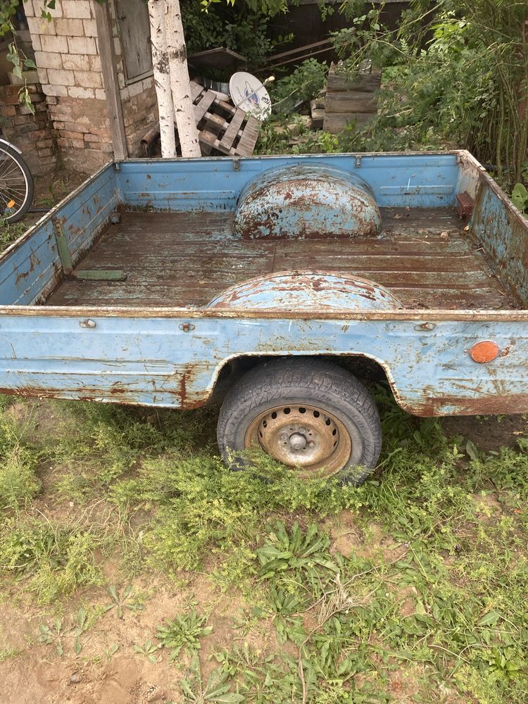 Продам прицеп срочно