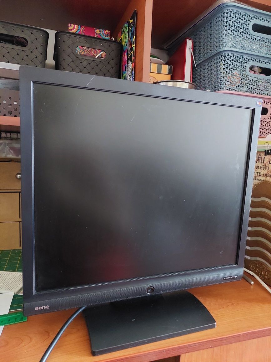 Монитор б/у  BenQ
