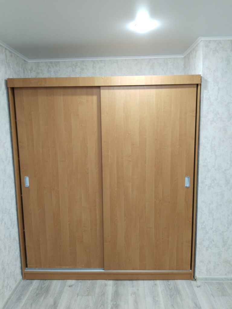 Продам двухкомнатную квартиру в 20 микрорайоне