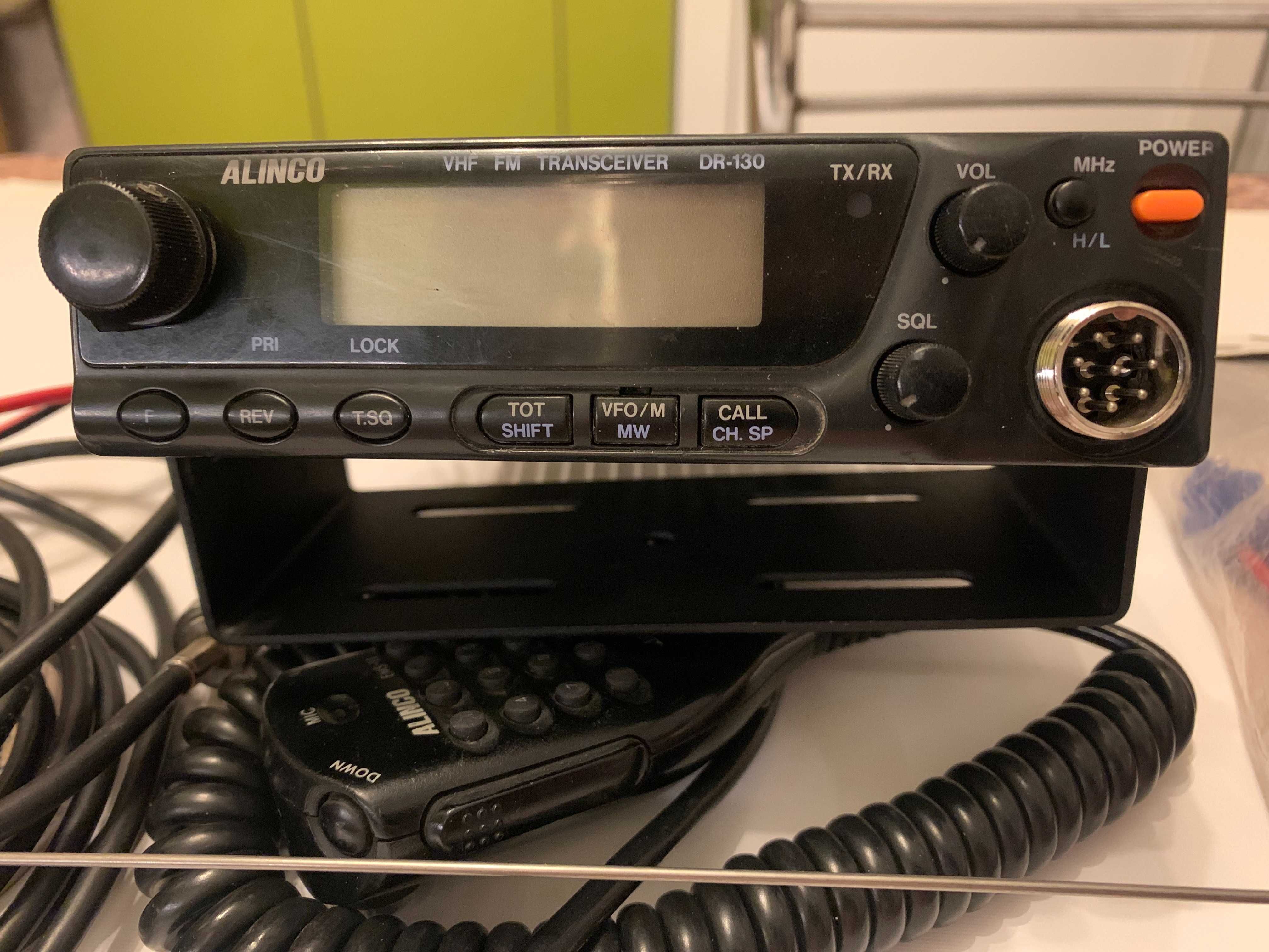 Рация портативная Icom F3