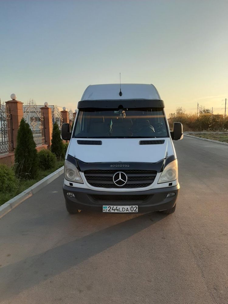 Пассажирские Перевозки.Микроавтобус Спринтер.Аренда автобуса.