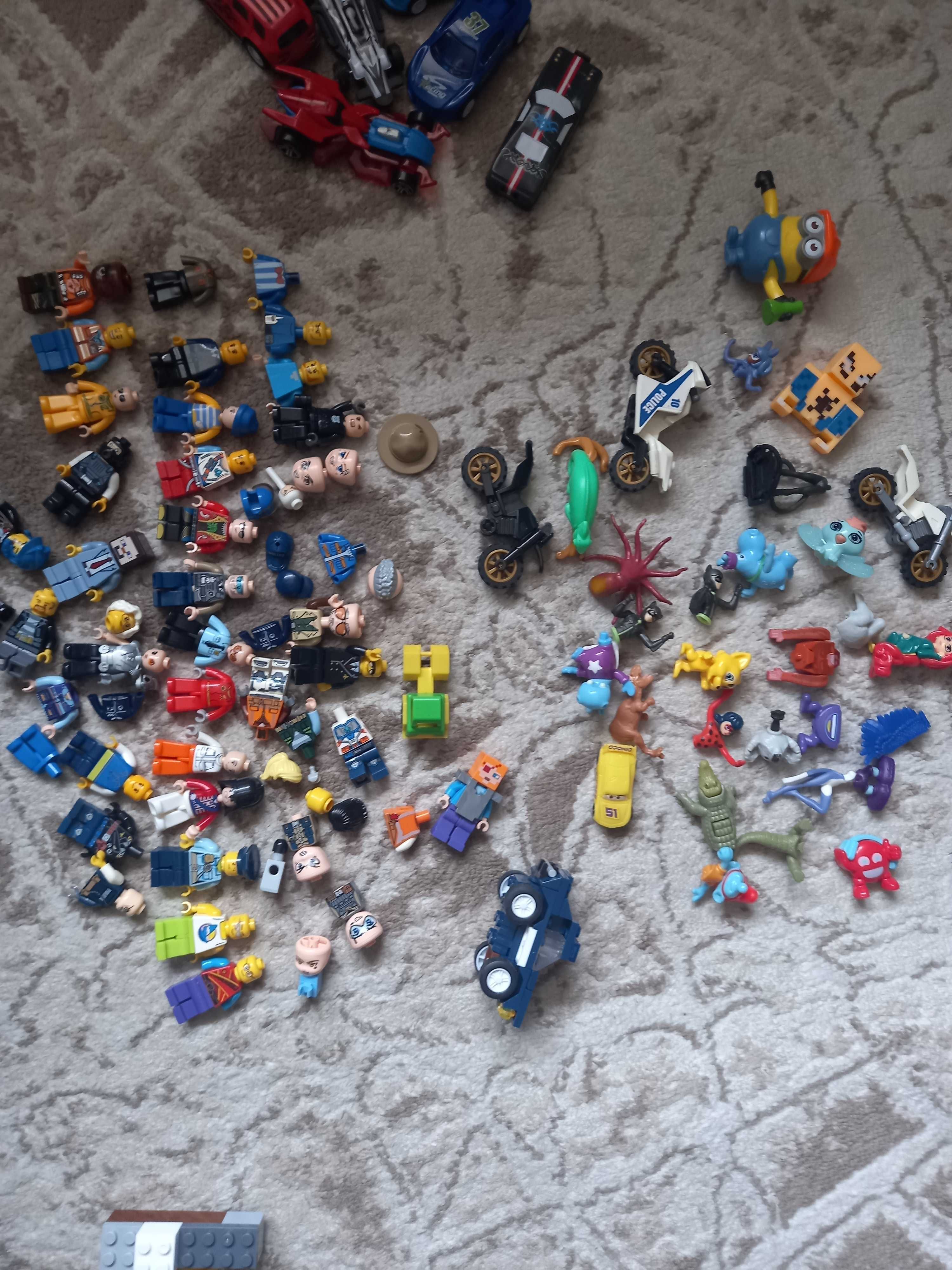 детали Lego, 20-25 кг.