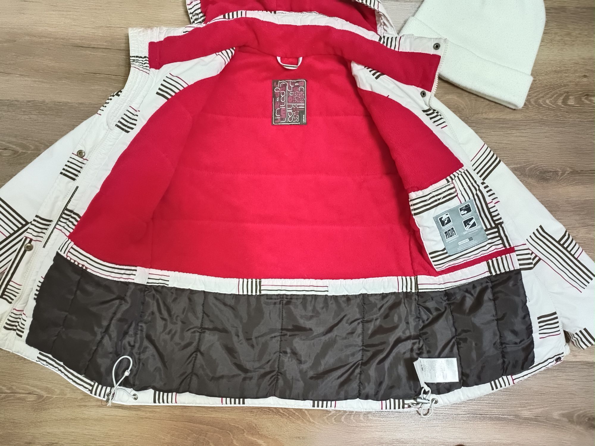 Продам фирменную куртку