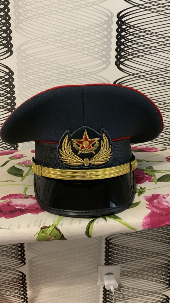 Есть бушлат повседневка,звоните цена договорная