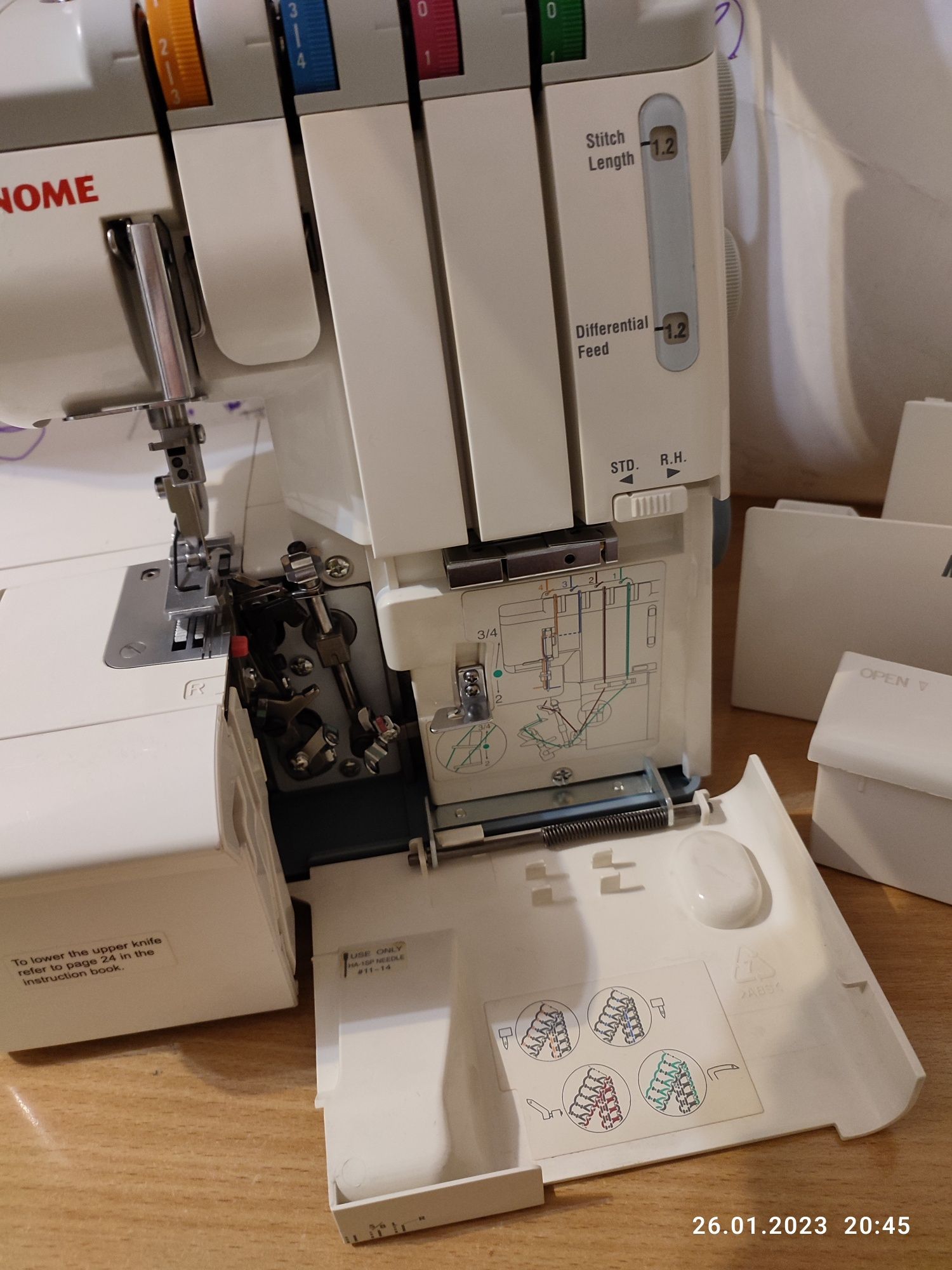 Janome my lock 744D