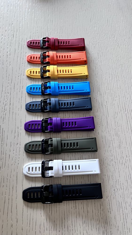 Продам силиконовые сменные ремешки на смарт-часы Garmin
