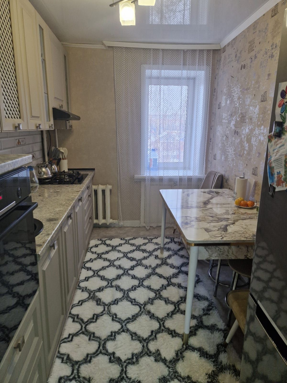 Срочно продам 3х комнатную квартиру в центре