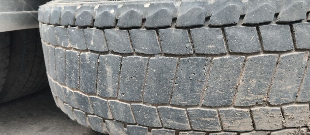 Грузовые шины  315/80/ R 22,5. Цена за один баллон