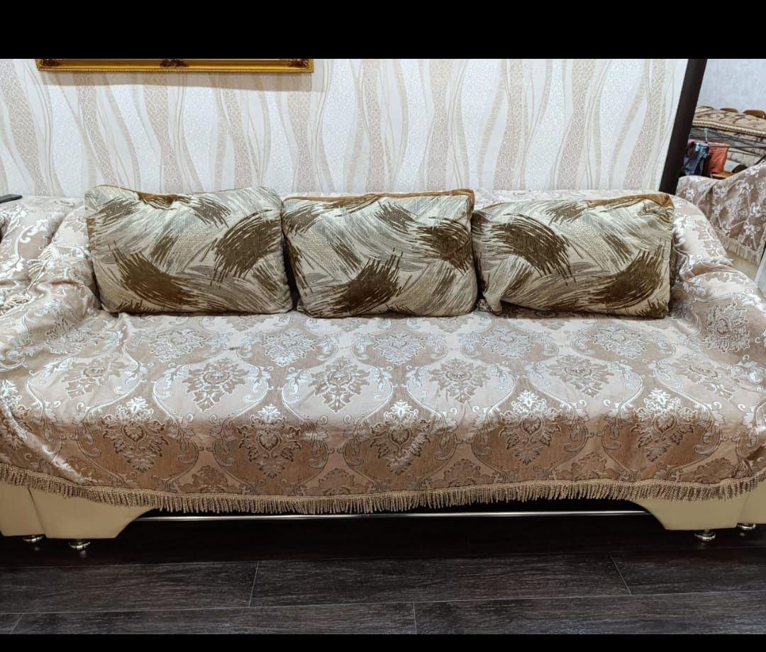 Продам диваны в хорошем состоянии