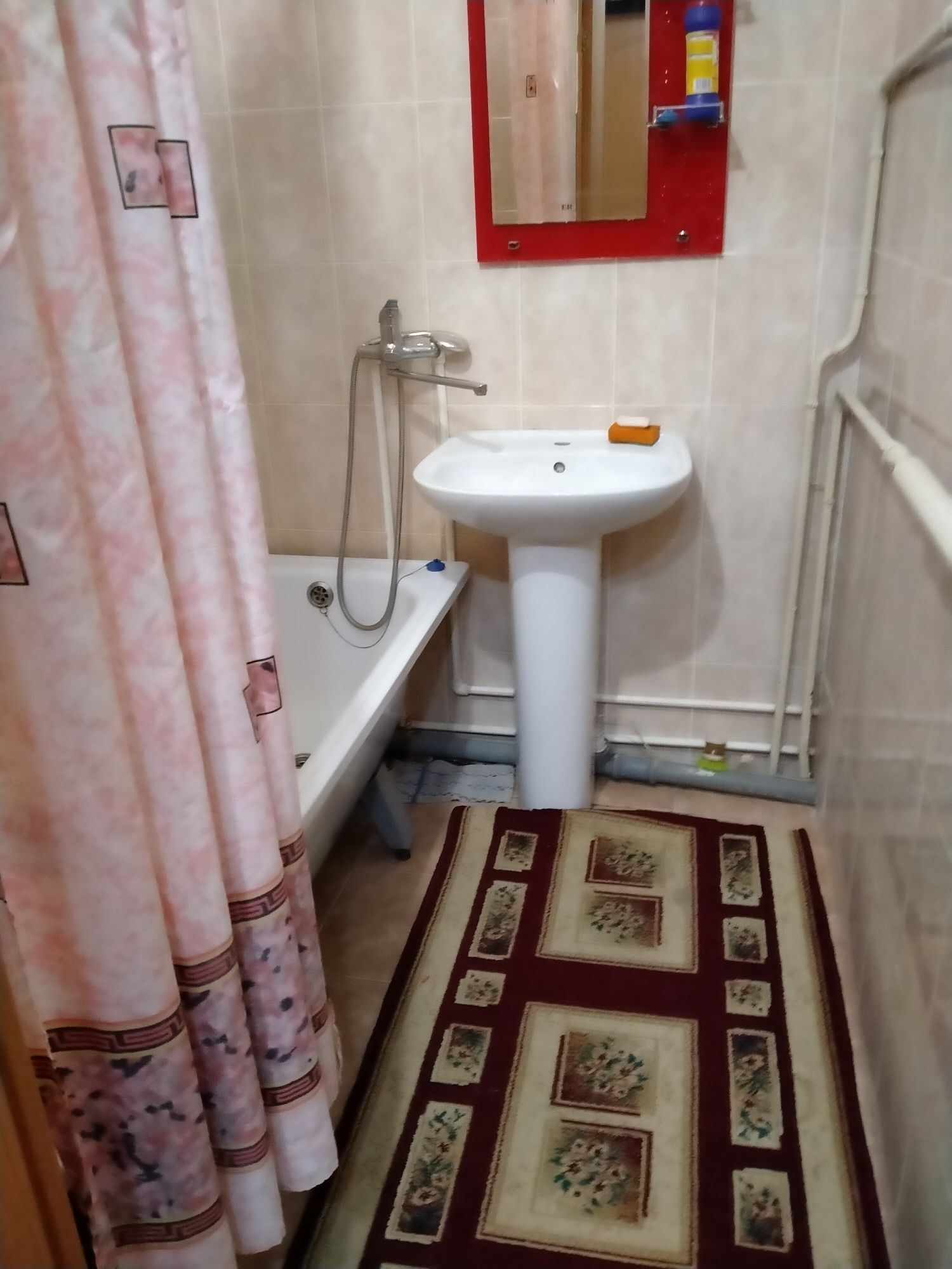 Продам  1комнатную квартиру(евро двушка) .