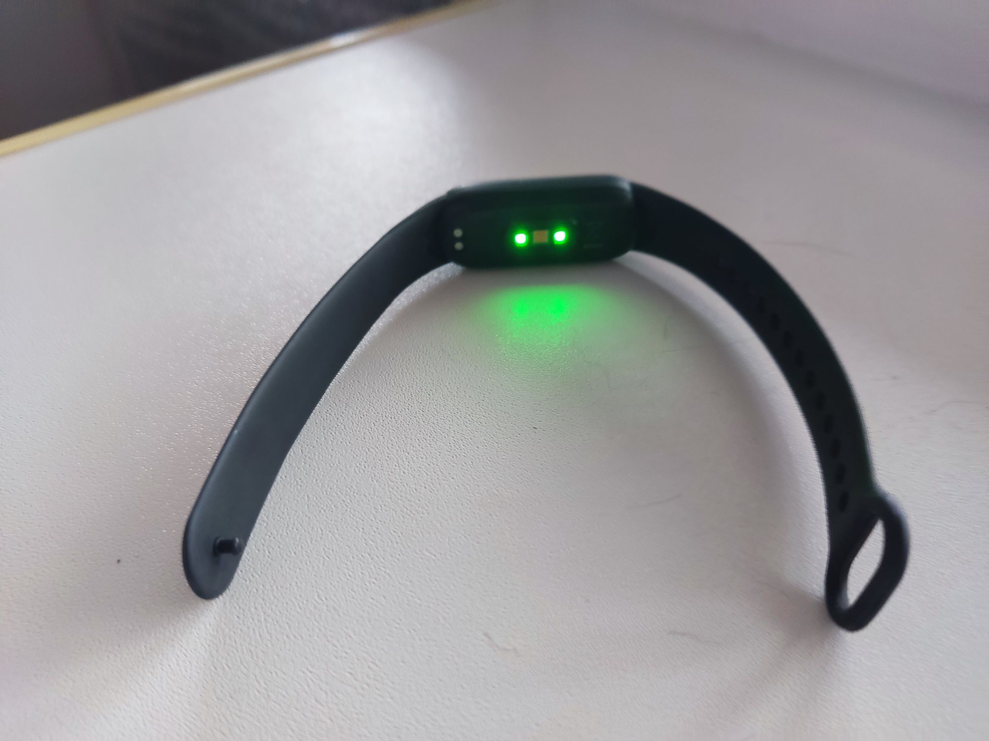 Фитнес браслет MI band 5