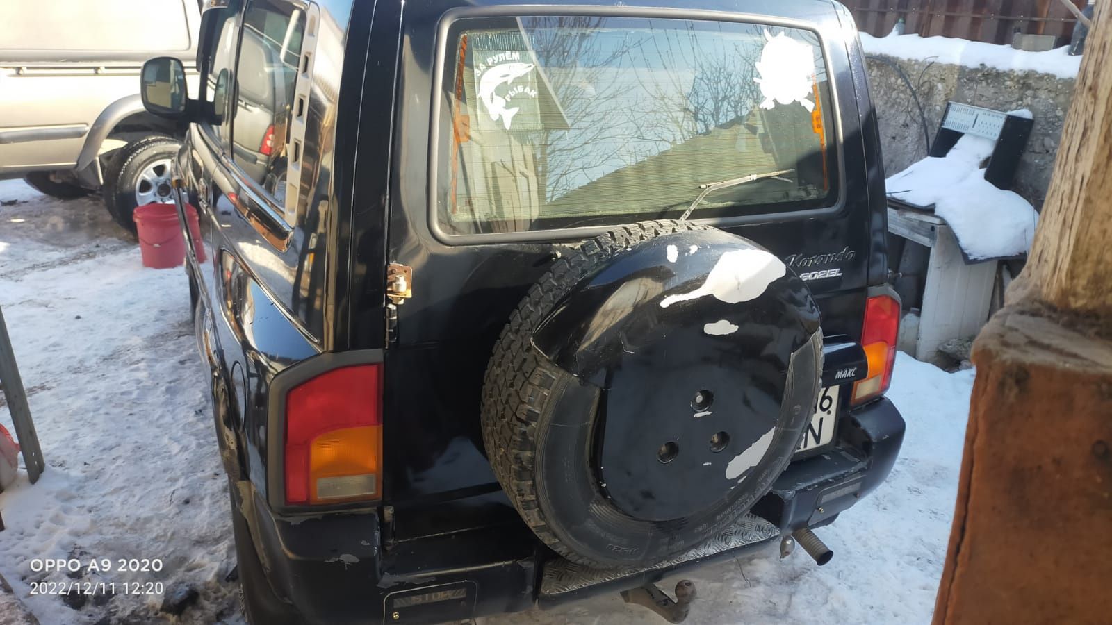 Продам машину SsangYong  Korando 1998 года в хорошем состоянии