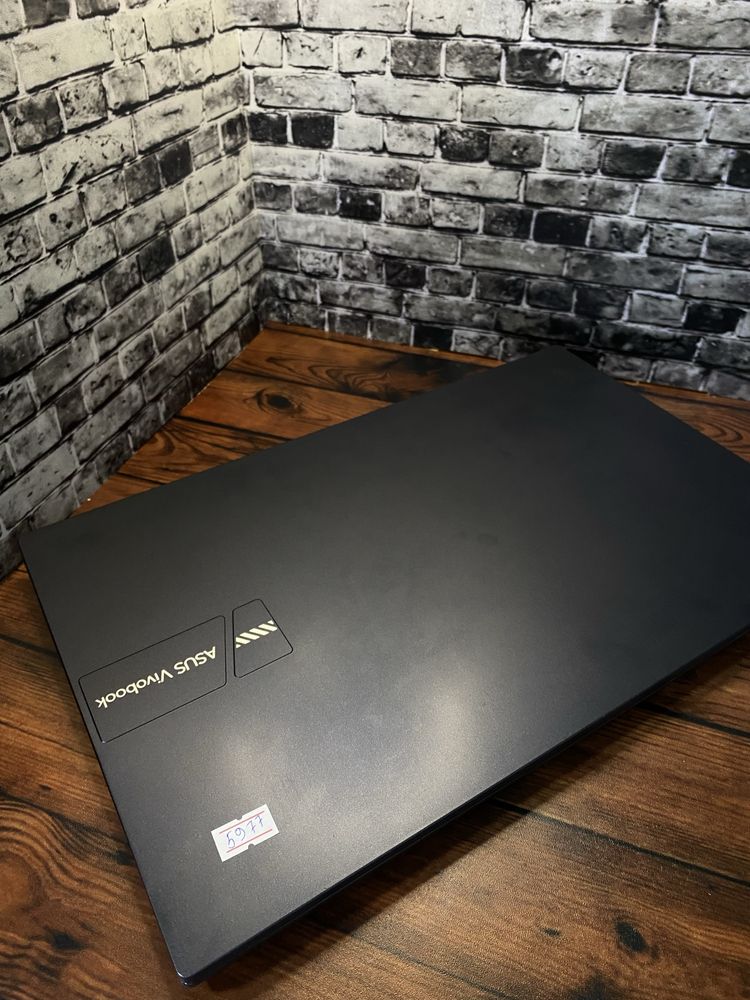 Asus Vivobook Intel Core i-3
