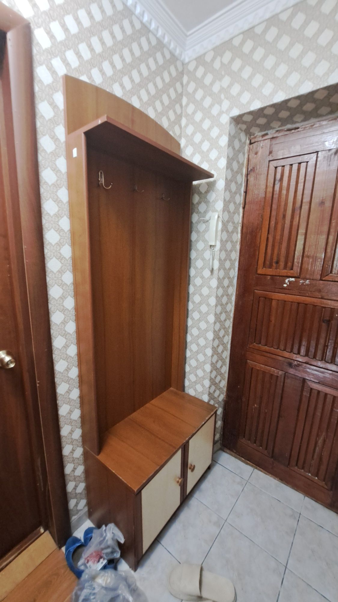 Прихожка в хорошем состоянии