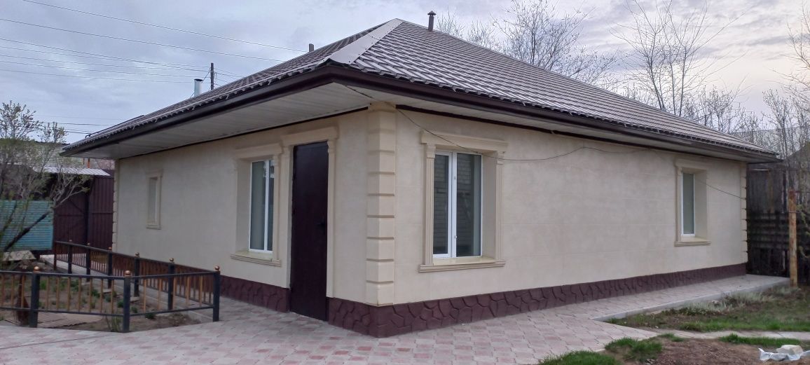 Продам в комплексе автосервис, дом, участок