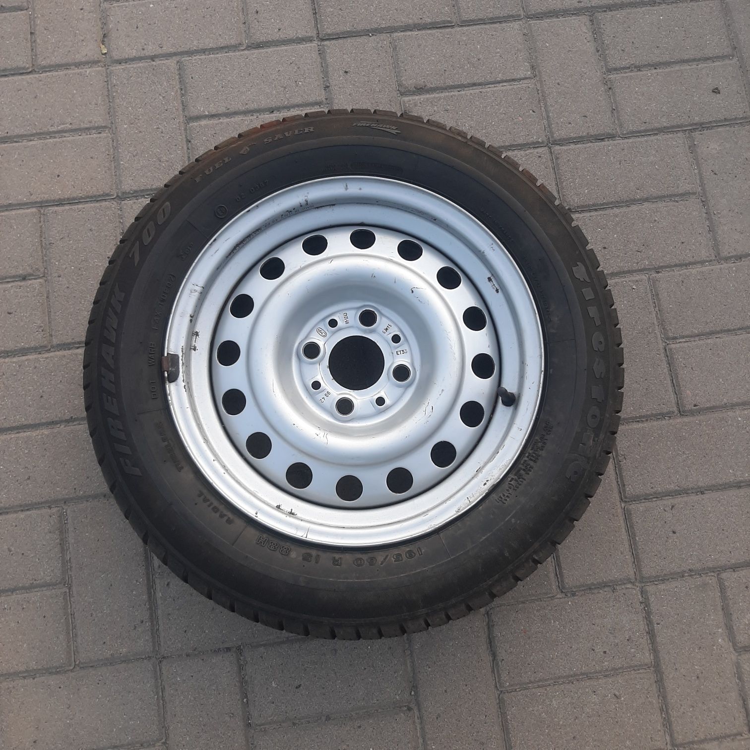 Продам 195 60 r15 одиночка