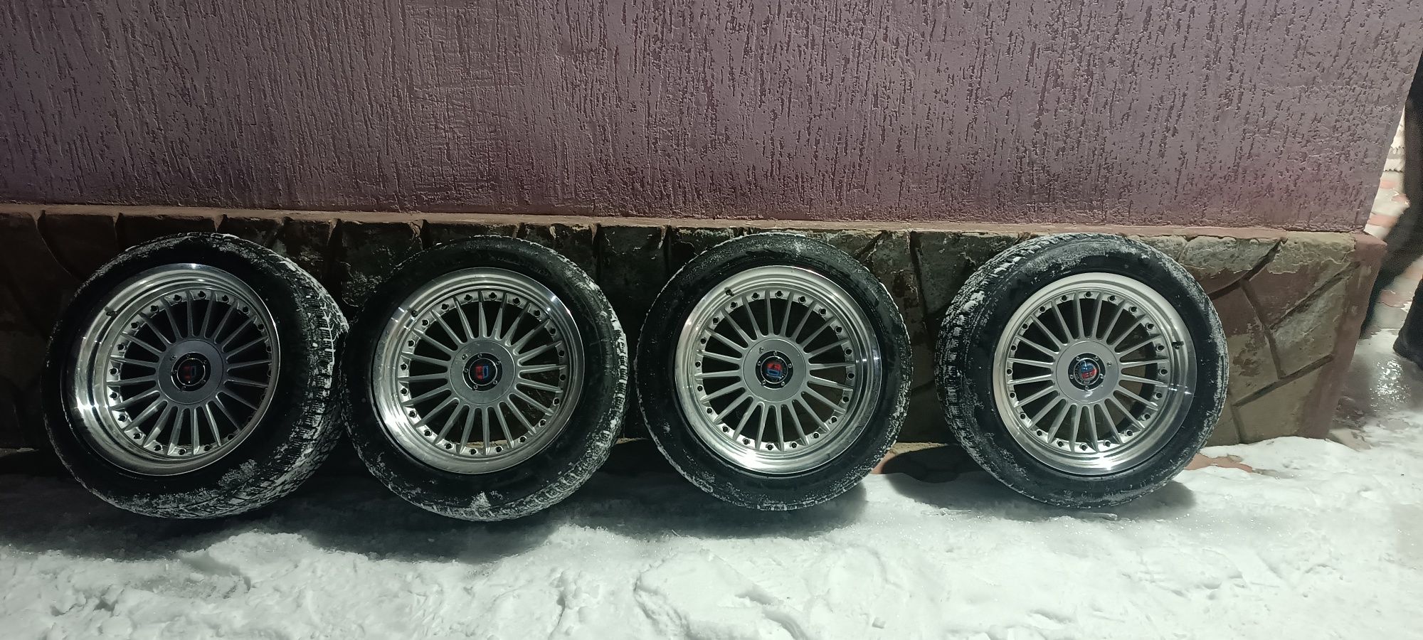 Новые диски 18 разноширокие с новой резиной