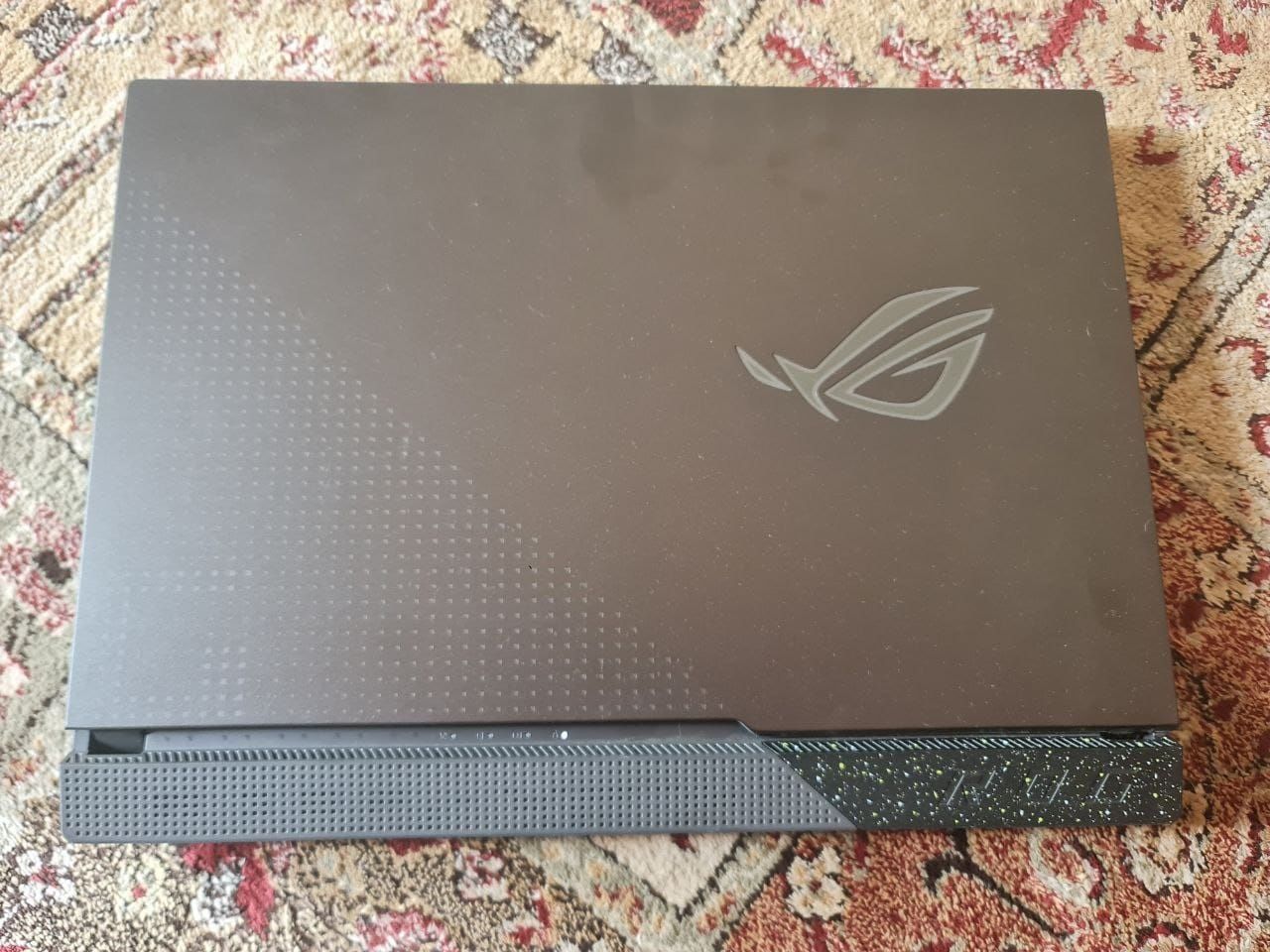 Asus rog strix g15