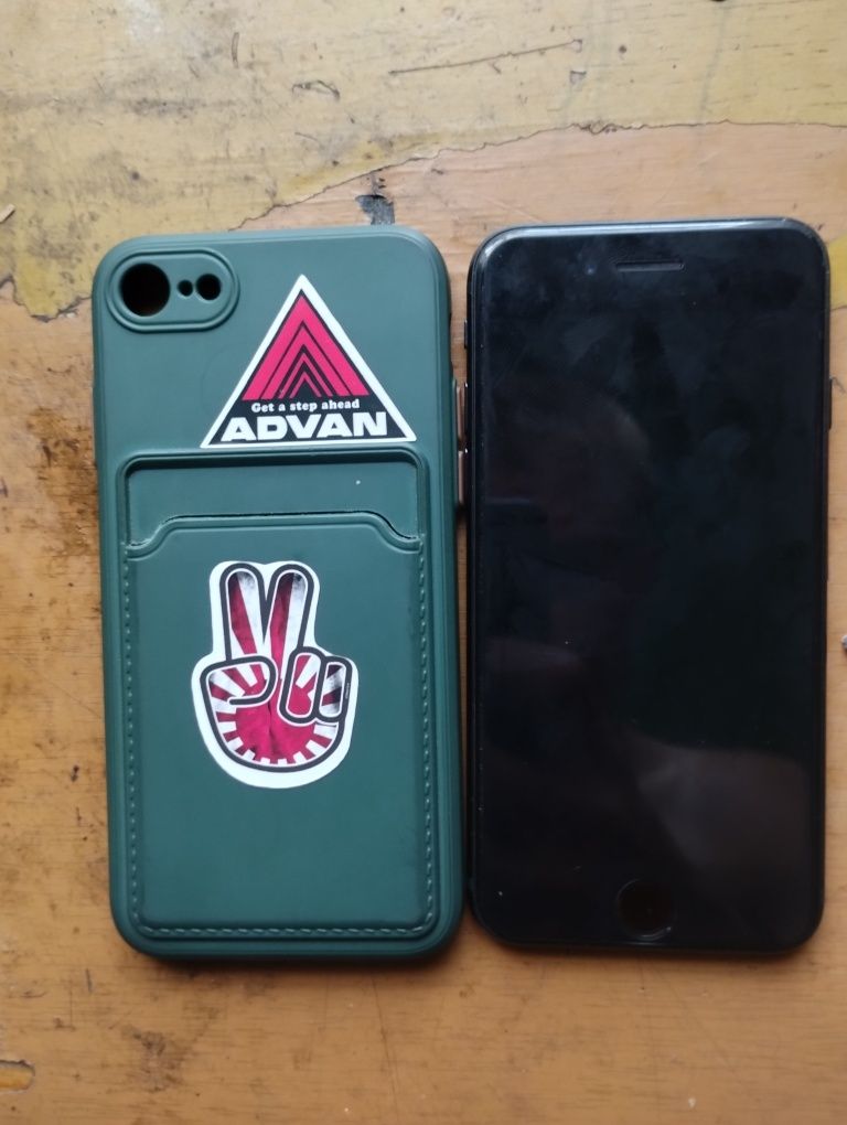 Айфон SE3 2022 года