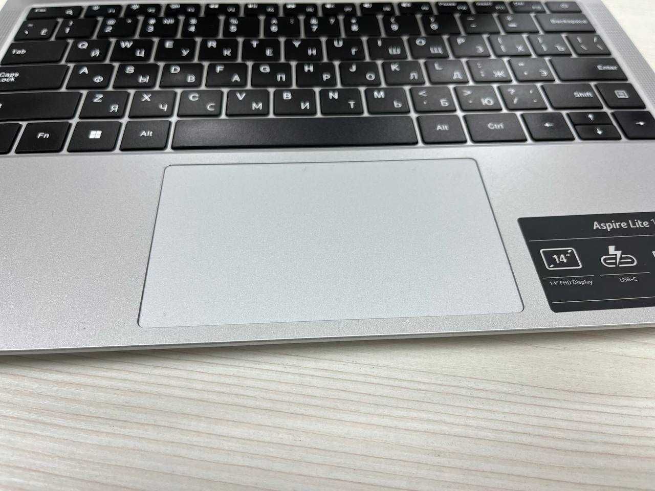 Для офиса ACER Lite 14 Core i3*озу 8*SSd 512 Легкий
